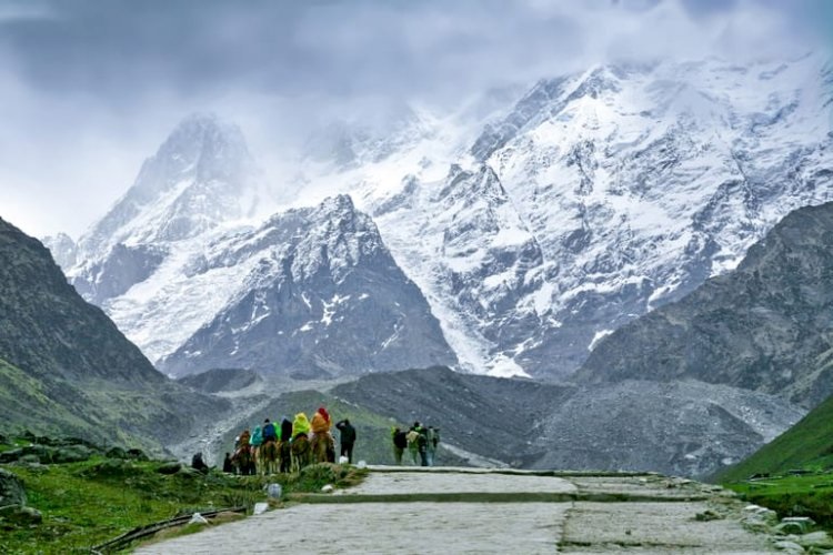  आदि कैलाश यात्रा : 30 यात्रियों का पहला जत्था पहुंचा भीमताल, हुआ भव्य स्वागत