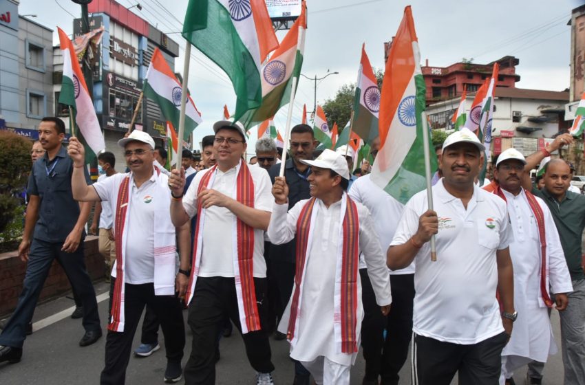  हर घर तिरंगा अभियान : सीएम धामी ने तिरंगा रैली को दिखाई हरी झंडी