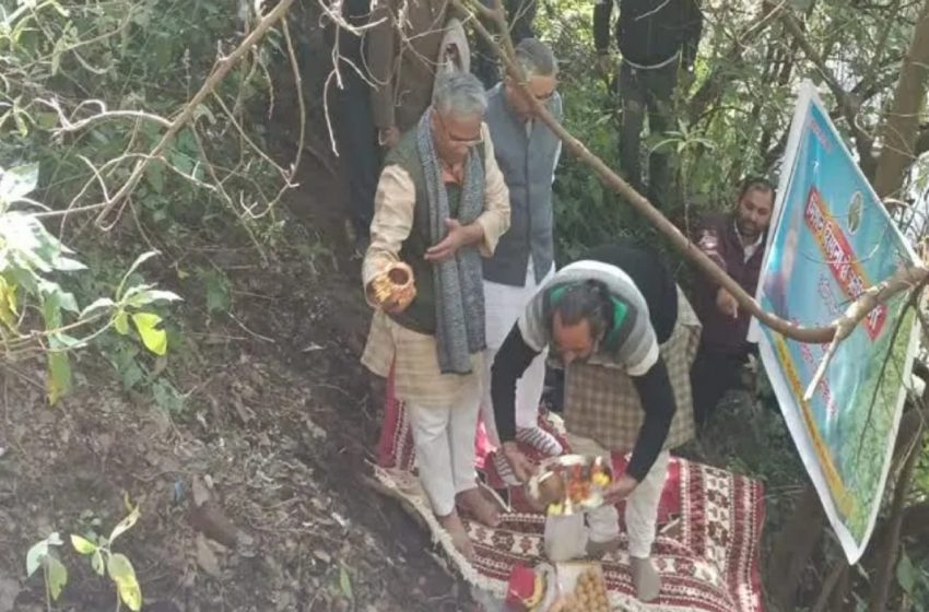  पूर्व सीएम त्रिवेंद्र ने रिस्पना नदी को पुनर्जीवित करने का किया शुभारंभ