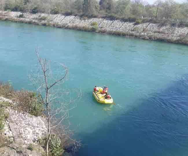  ऋषिकेश: चीला शक्ति नहर में दो युवक डूबे, एक को बचाया, दूसरा लापता