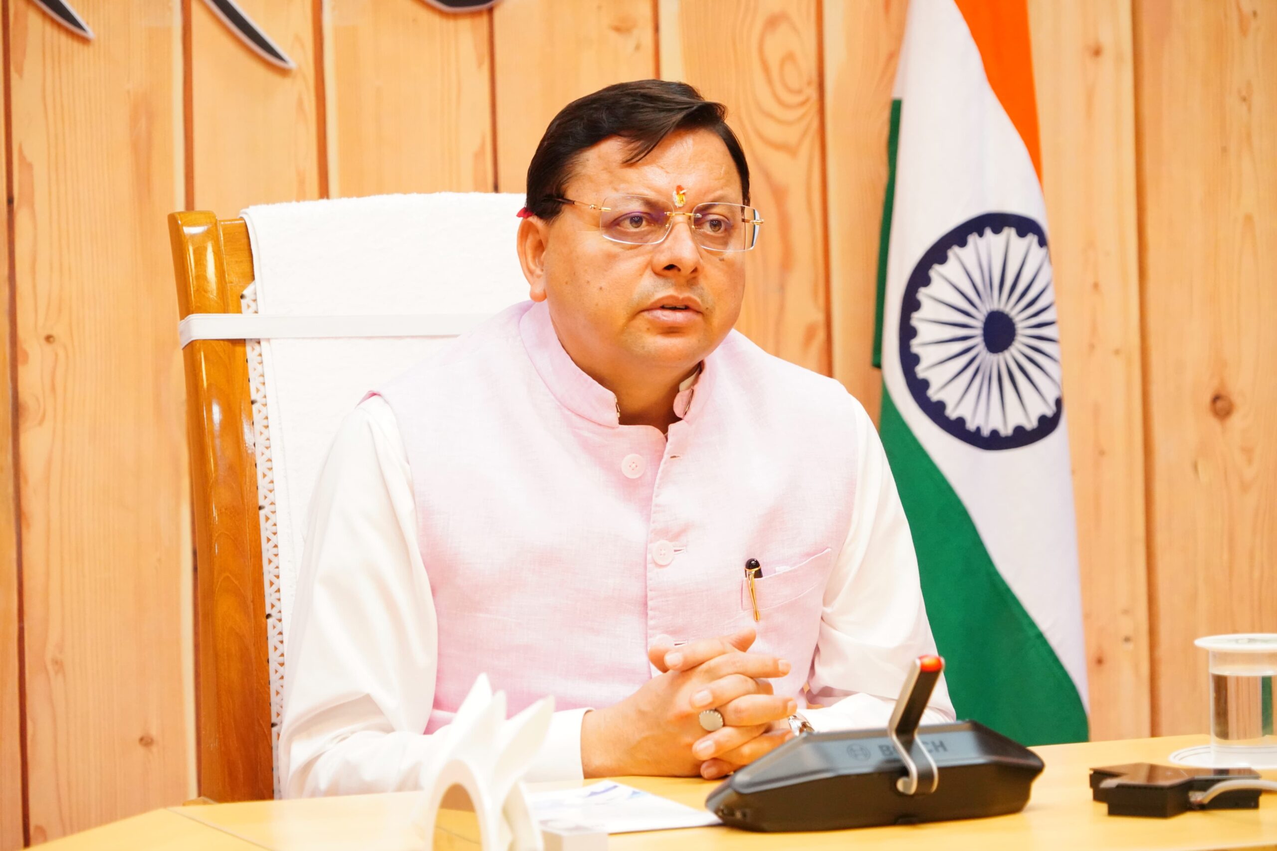 रुद्रप्रयाग हेलीकॉप्टर दुर्घटनाग्रस्त के जांच के आदेश, लापरवाही बरतने वालों के खिलाफ होगी सख्त कार्रवाई