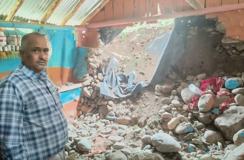 उत्तराखंड: दीवार गिरने से चार सदस्यों की मौत, दस महीने की बच्ची और तीन साल का मासूम शामिल