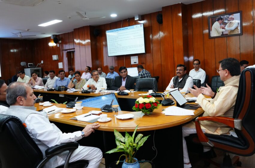 CM धामी ने दिए कौशल विकास और श्रम विभाग की बैठक के दौरान अधिकारियों को निर्देश
