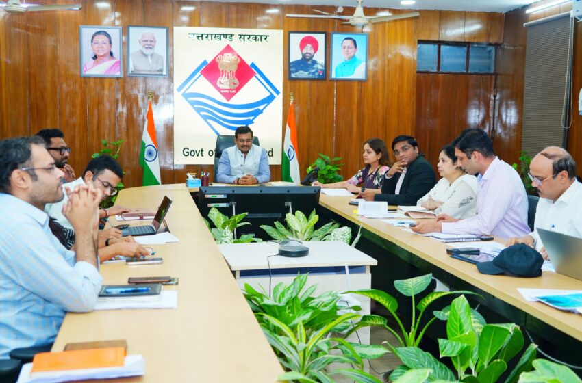 मुख्य सचिव की अध्यक्षता में हुई PMGSY की समीक्षा बैठक