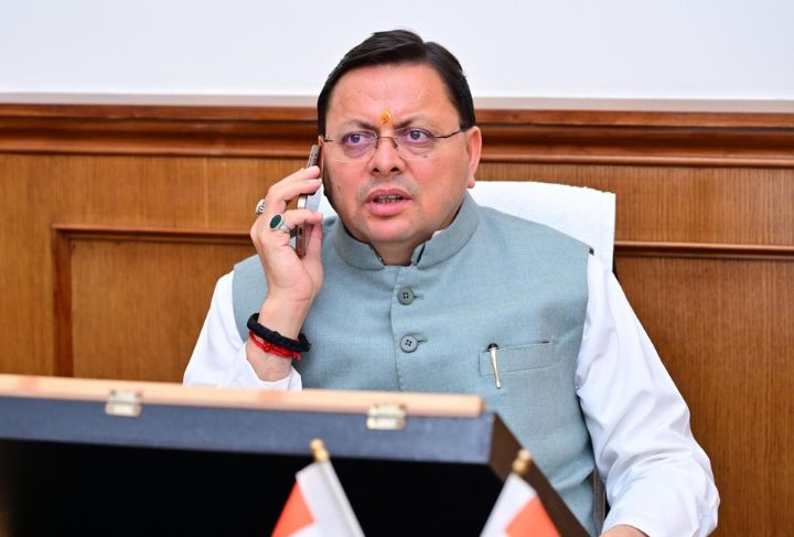  अंबाला हत्याकांड पर धामी ने हरियाणा सीएम से की बात
