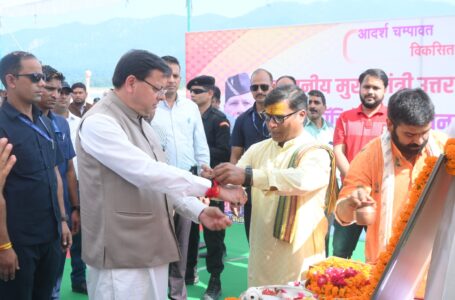 भैया दूज पर टनकपुर में सीएम धामी ने किया च्यूड़ा पूजन,  निभाई परंपरा