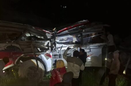 उत्तराखंड में बड़ा हादसा, गहरी खाई में गिरी बाराती बस, 13 शव बरामद,