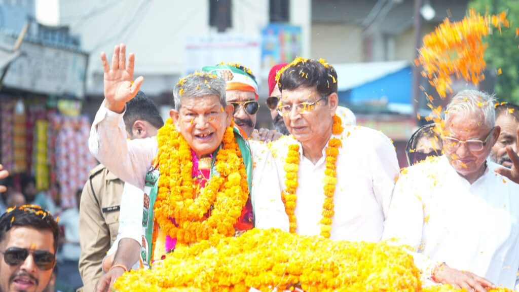 उत्तराखंड कांग्रेस में फिर घमासान, शैलजा की चिट्ठी के बाद भी हरीश रावत की यात्रा जारी