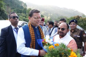 विधानसभा सत्र के लिए गैरसैंण आगमन पर मुख्यमंत्री पुष्कर सिंह धामी का भव्य स्वागत
